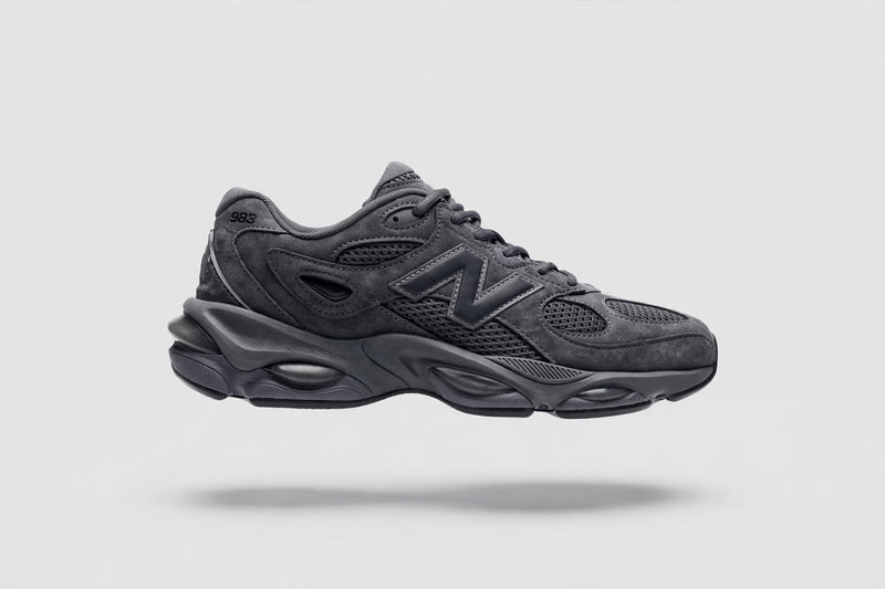New Balance 983